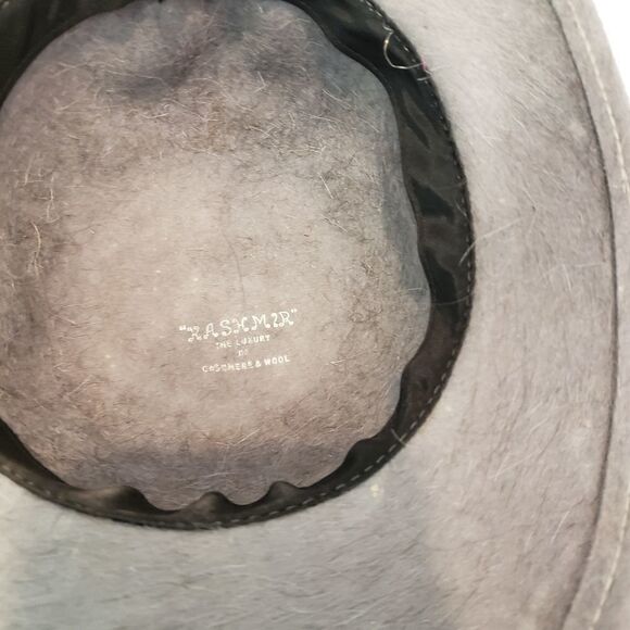Kashmir Cashmere & Wool Hat